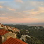 Manenola *